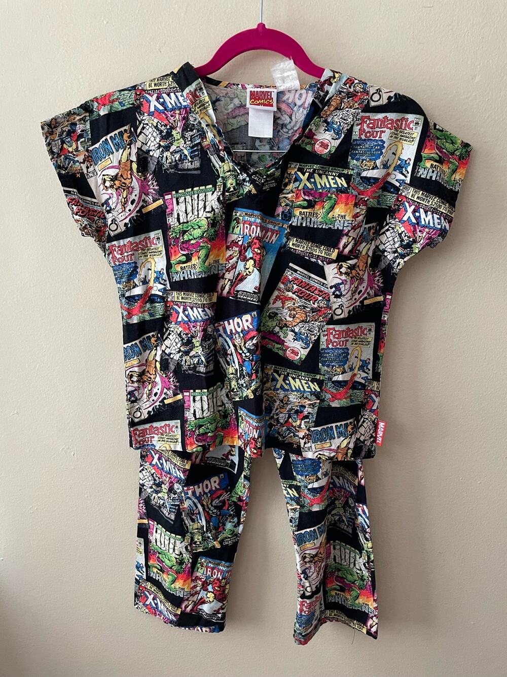Marvel Two Piece Set Children's Size Large